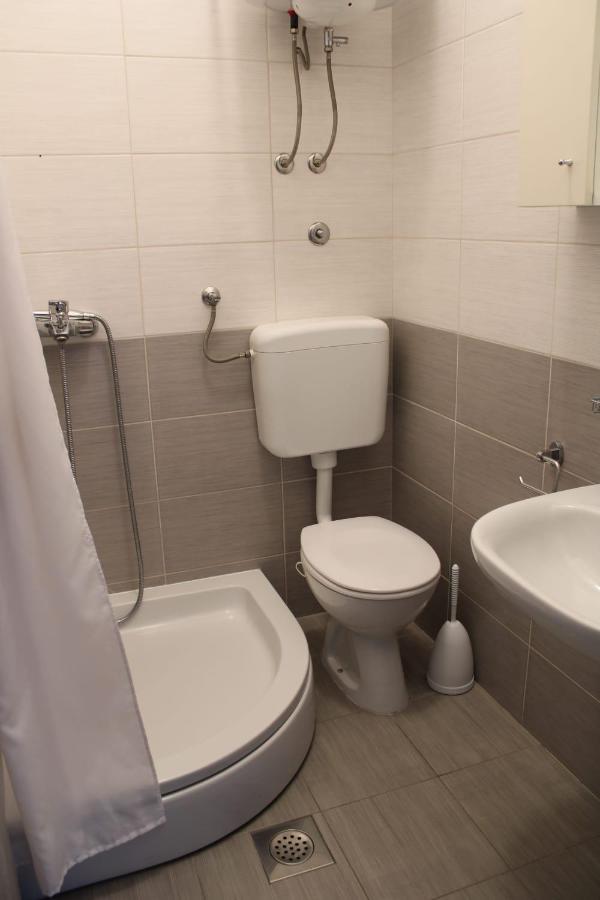 Apartments Renata ドニー・セゲット エクステリア 写真